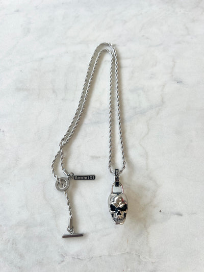 Room101 Los Angeles Stainless Steel Skull Necklace/Archive