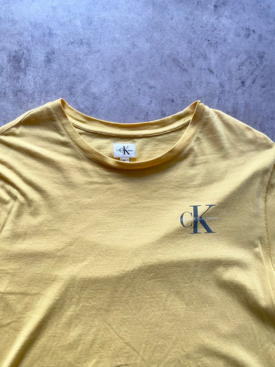 Vintage Calvin Klein Crop shirt (S)