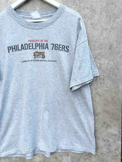 Philadelphia 76ers Tee (XL)